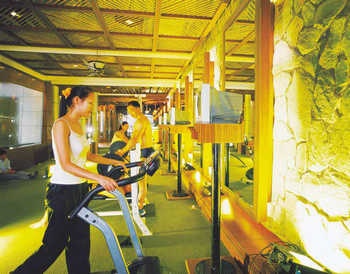 Fitness Center - Mascot Hotel  