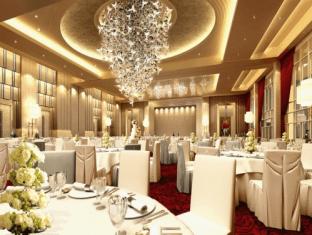 Dusit Thani Lakeview Cairo In Egypt Hotel Deals More Photos Dusit Thani Lakeview Cairo