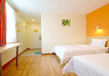 Guest Room - 7 Days Inn(Headquarters Base Branch) Beijing