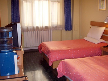 Guest Room - Home Inn Chaoyang Park- Beijing