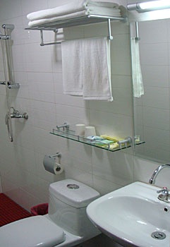 Bathroom - Xidan Gudehaosi Hotel-Beijing