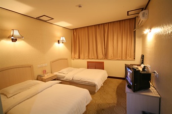  - Beijing Zhouyang Hotel