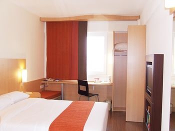 Standard Room - Hotel Ibis (Beijing Dongdaqiao)