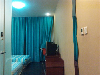  - Daxing Super 8 Hotel