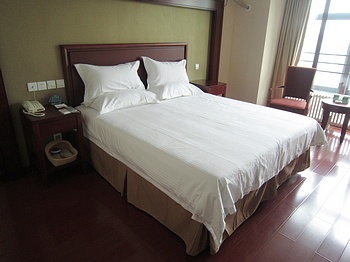 -- - Green Tree Inn Beijing Lincui Road