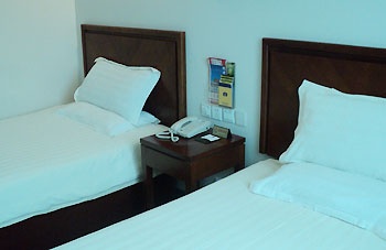 -- - Home Inn Chaoyang North Road - Beijing