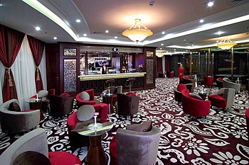 Lobby Lounge - Yuns Paradise Hotel  