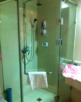  - YiTianXia Hotel  