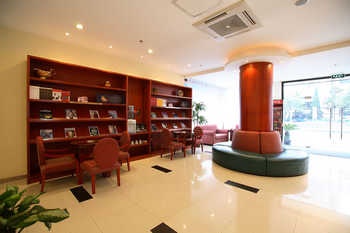 -- - Hanting Inns Xujiahui  