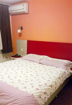  - Motel 168(Shanghai Wanding Road)