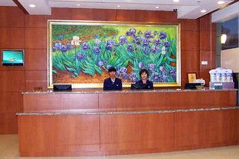 Reception Desk - Hanting Express Inn Songjiang  