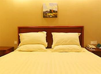  - GreenTree Inn Changyang Road