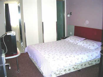  - Motel 168(Shanghai Tianyaoqiao Road)