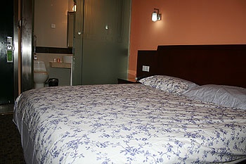 King Room - Motel 168 (Shanghai Caoyang New Village) 