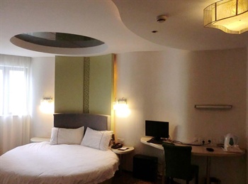  - Motel 168(Shanghai Changping Road)  