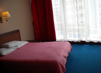  - Home Inn ShanghaiNorth Bund Dalian Road