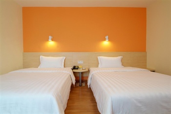  - 7 Days Inn (Shanghai Guangda)