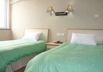 Guest Room - Yangdang Holiday Hotel - Shanghai