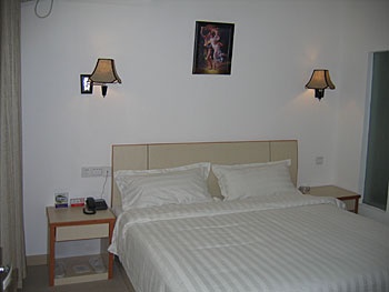 Guest Room - Yangdang Holiday Hotel - Shanghai