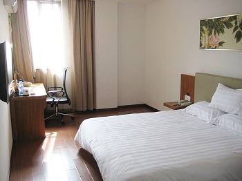 Superior King Room - Hanting Express(Shanghai The Bund Transport Center