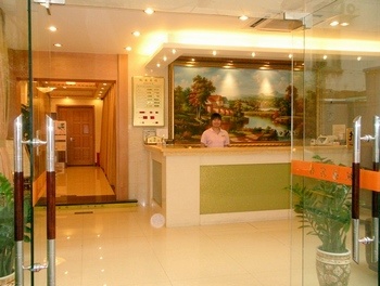 Reception Desk - Shanghai Fengyuan Hotel