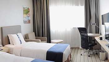 Guest Room - Holiday Inn Express Shanghai New Hongqiao