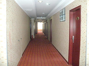 Corridor - Tianyue Business Hotel - Shanghai