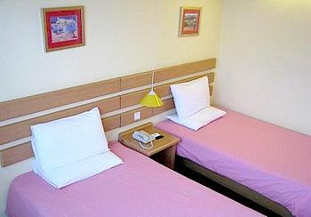  - Shanghai Home Inn -  Minsheng Road