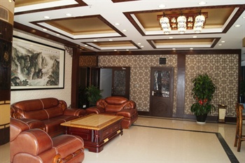  - Shanghai Yiju Hotel