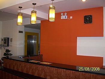 Reception Desk - 7 Days Inn (Beijing Sihui)