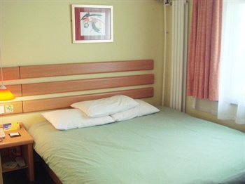  - Home Inn Jiefang South Road 