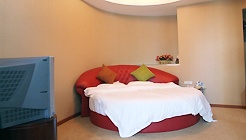 -- - Ruitian Business Hotel 