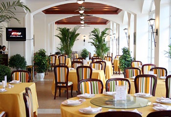 Restaurant - Oak Hotel