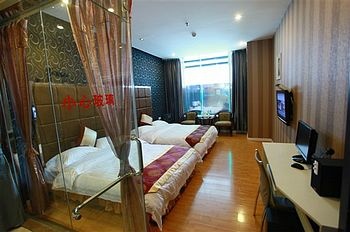 -- - Chongqing Peng Feng Hotel