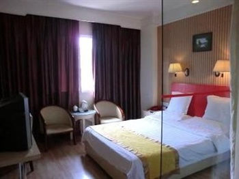  - Chongqing Lanzun Business Hotel