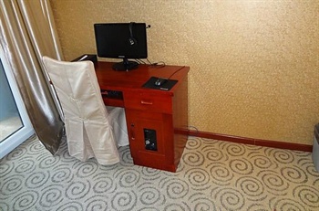  - Chongqing Junzuo Business Hotel