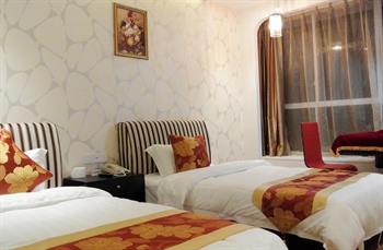  - Pintu Hotel