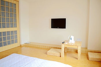 Guest Room - Qianlixing Shijiazhuang Railway Station