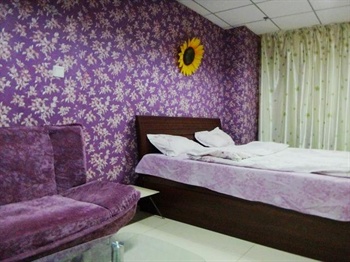  - Shijiazhuang Love Nest Theme Apartment Hotel