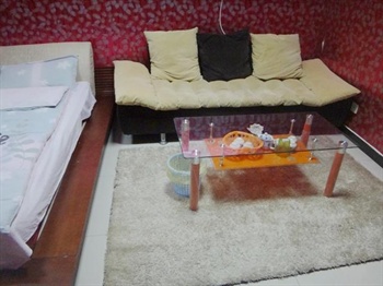  - Shijiazhuang Love Nest Theme Apartment Hotel