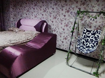  - Shijiazhuang Love Nest Theme Apartment Hotel