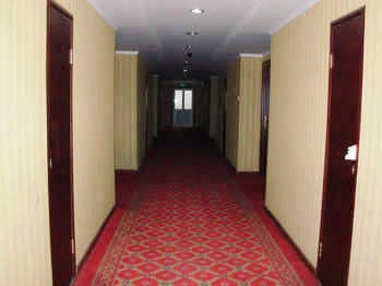 Corridor - Chengde Pudu Express Hotel Dongxing Road