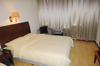 -- - Shengdu Express Hotel