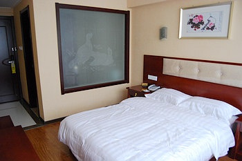 -- - Chengde Royal House Hotel