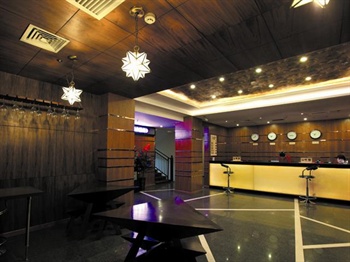  - Chengde No. 1 Yuan Business Hotel