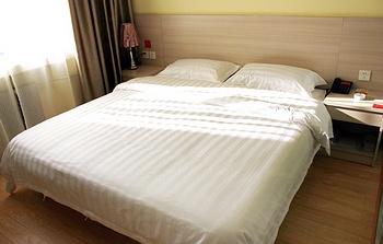 -- - Taiyuan Golden Bridge QQ Inn Qianfeng South Road