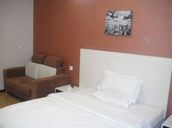  - Hohhot Baina Express Hotel