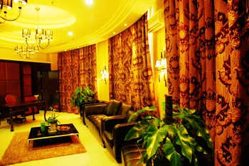 -- - Baotou Mount Daqing Business Hotel