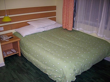 -- - Home Inn Tongtai Street - Dalian