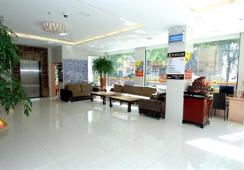  - Super 8 Hotel Railway Station - Dalian